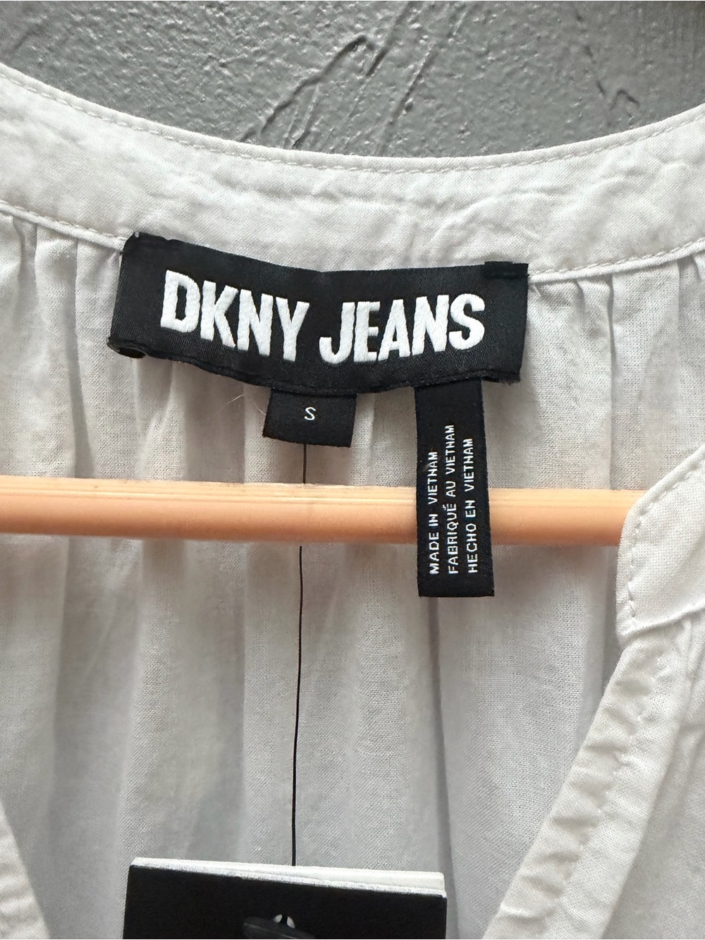 DKNY Jeans Lightweight White Sleeveless Dress - Picture 2 of 6
